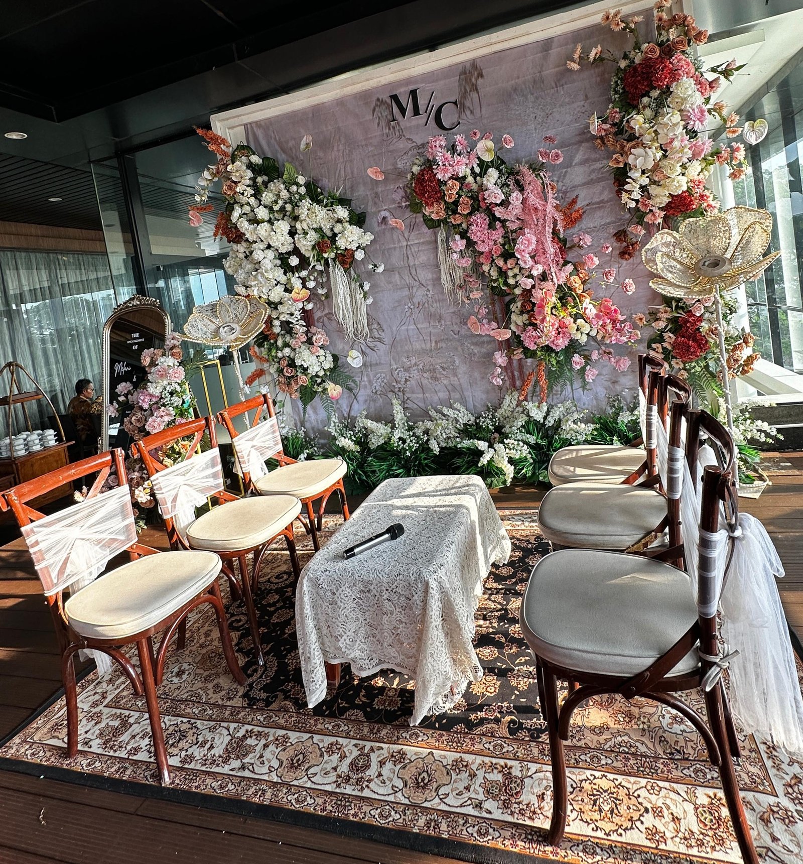 pool resto